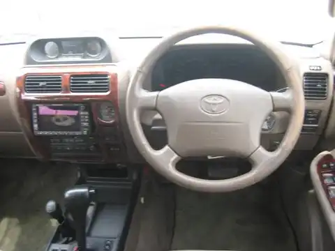 カタログ画像：ランドクルーザープラド （LAND CRUISER PRADO） ＴＺ 1999年6月 GF-VZJ95W 3400cc クリスタルシルバーパールメタリック 燃費8.3km / l 内装