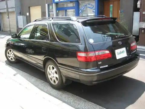 カタログ画像：カムリグラシアステーションワゴン （CAMRY GRACIA STATIONWAGON） ２．５ Ｓセレクション 1998年8月 GF-MCV21W 2500cc ブラック 燃費9.5km / l バック