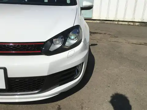 カタログ画像：ゴルフ （GOLF） ＧＴＩ 2010年7月 ABA-1KCCZ 2000cc キャンディホワイト 燃費13.0km / l 外装