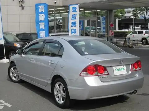 カタログ画像：シビック （CIVIC） １．８Ｓ 2005年9月 DBA-FD1 1800cc アラバスターシルバー・メタリック 燃費17.0km / l バック