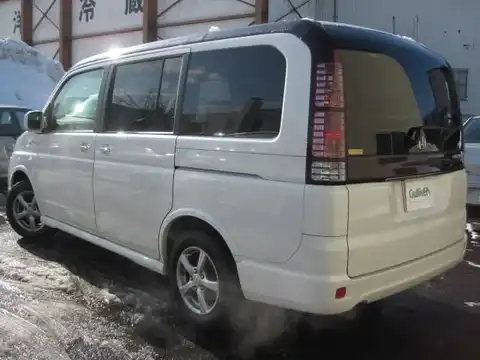 カタログ画像：ステップワゴン （STEPWAGON） ２４Ｌ 2004年1月 CBA-RF8 2400cc プレミアムホワイト・パール 燃費11.0km / l 外装