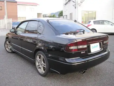 カタログ画像：レガシィＢ４ （LEGACY B4） ＲＳＫ 2000年5月 GF-BE5 2000cc ブラック・マイカ 燃費11.2km / l バック