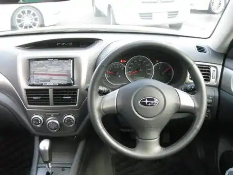 カタログ画像：インプレッサ （IMPREZA） １５Ｓ 2007年6月 DBA-GH2 1500cc スティールシルバー・メタリック 燃費17.6km / l 内装