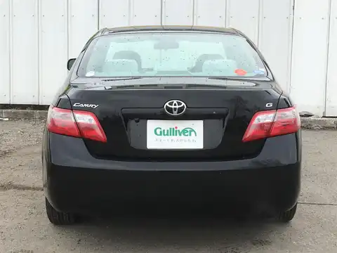 カタログ画像：カムリ （CAMRY） Ｇ Ｆｏｕｒ リミテッドエディション 2007年7月 DBA-ACV45 2400cc ブラック 燃費10.6km / l バック