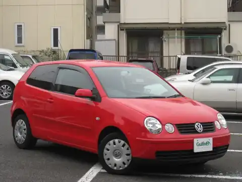 カタログ画像：ポロ （POLO） ２ドア 2004年4月 GH-9NBBY 1400cc フラッシュレッド 燃費13.4km / l メイン（その他）