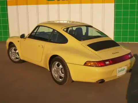 カタログ画像：９１１ （911） ９１１カレラ クーペⅠ 1995年10月 E-993 3600cc バック