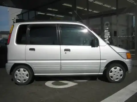 カタログ画像：ムーヴ （MOVE） ＣＸ 1997年12月 E-L600S 660cc シルバーメタリック 燃費17.6km / l 外装