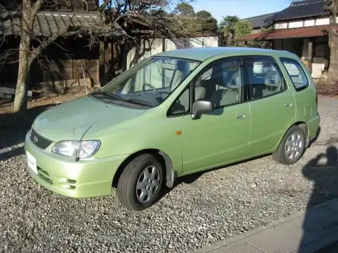 カタログ画像：カローラスパシオ （COROLLA SPACIO） Ｖパッケージ 1999年4月 GF-AE115N 1800cc イエローグリーンメタリックオパール 燃費11.4km / l 外装