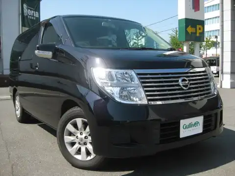 カタログ画像：エルグランド （ELGRAND） Ｖ 2004年12月 CBA-MNE51 2500cc ミスティックブラック（３ＲＰ） 燃費8.4km / l メイン（その他）