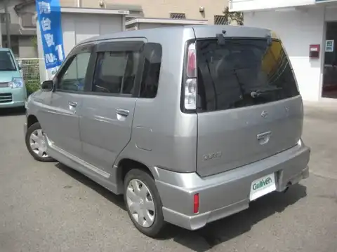 カタログ画像：キューブ （CUBE） ライダーα 2001年5月 TA-AZ10 1300cc ソニックシルバー（Ｍ） 燃費16.0km / l バック