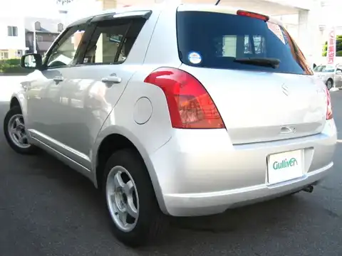 カタログ画像：スイフト （SWIFT） １．３ＸＥ 2006年6月 DBA-ZC11S 1300cc シルキーシルバーメタリック 燃費17.0km / l 外装