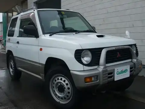 カタログ画像：パジェロミニ （PAJERO MINI） ＶＲ－Ⅱ 1996年6月 E-H56A 660cc フェアリーホワイト（Ｓ）／シンフォニックシルバー（Ｍ）・２トーン メイン（その他）