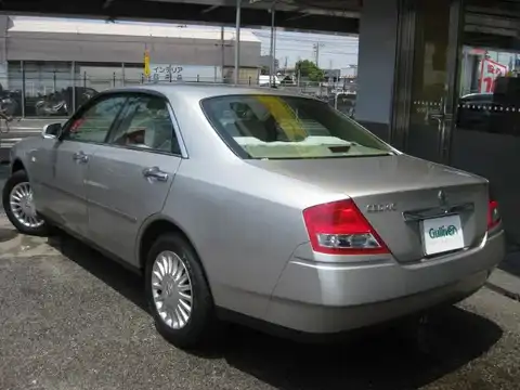 カタログ画像：セドリック （CEDRIC） ３００ＬＸ ＶＩＰ－Ｚ 2003年5月 TA-HY34 3000cc シャンパンシルバー（ＴＭ） 燃費9.7km / l バック