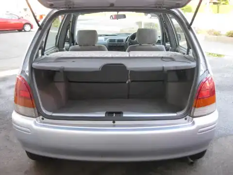カタログ画像：スターレット （STARLET） ルフレｘ エクセレントパッケージ装着車 1997年4月 E-EP95 1300cc ブルーイッシュシルバーメタリック 燃費14.2km / l 内装