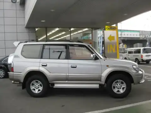 カタログ画像：ランドクルーザープラド （LAND CRUISER PRADO） ＴＸ パッケージⅢ 1998年1月 E-VZJ95W 3400cc クリスタルシルバーパールメタリック 燃費7.6km / l メイン