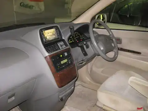 カタログ画像：ガイア （GAIA） ガイア Ｇパッケージ 1998年5月 GF-SXM10G 2000cc ホワイトパールマイカ 燃費11.6km / l 内装