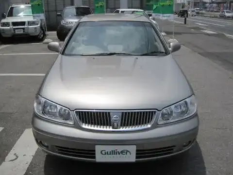 カタログ画像：ブルーバードシルフィ （BLUEBIRD SYLPHY） １８Ｖｉ ７０ｔｈ 2003年5月 UA-QG10 1800cc チタニウムシルバー（Ｍ） 燃費16.0km / l フロント