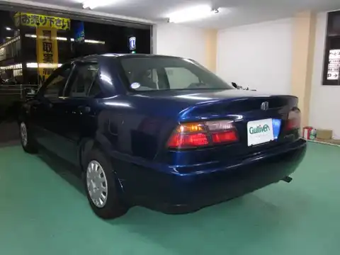 カタログ画像：アコード （ACCORD） ２．０ＶＴＳ 1997年9月 E-CF4 2000cc スーパーマリンブルー・パール 燃費13.8km / l バック