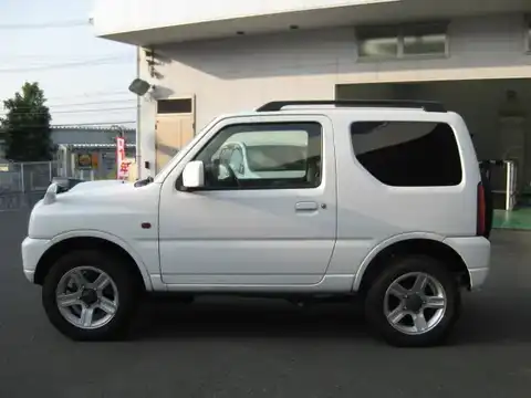 カタログ画像：ジムニー （JIMNY） ＸＣ 2014年8月 ABA-JB23W 660cc スペリアホワイト 燃費13.6km / l 外装