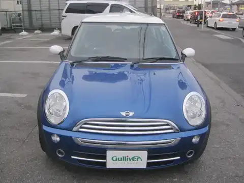 カタログ画像：ＭＩＮＩ （MINI） ワン 2005年9月 GH-RA16 1600cc ハイパー・ブルー（メタリック） 燃費14.0km / l フロント