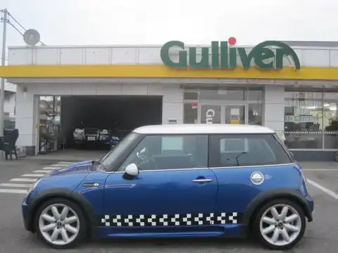 カタログ画像：ＭＩＮＩ （MINI） ワン 2005年9月 GH-RA16 1600cc ハイパー・ブルー（メタリック） 燃費14.0km / l 外装