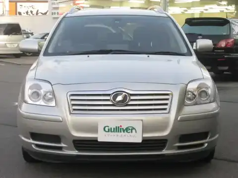 カタログ画像：アベンシスワゴン （AVEVSIS WAGON） Ｘｉ 2005年9月 CBA-AZT255W 2000cc シルバーメタリック 燃費12.2km / l フロント