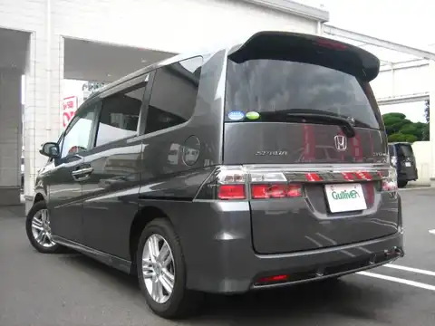 カタログ画像：ステップワゴン （STEPWAGON） スパーダＳ 2007年11月 DBA-RG2 2000cc ポリッシュドメタル・メタリック 燃費11.4km / l 外装