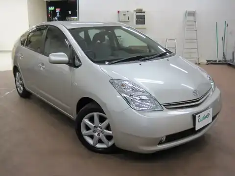 カタログ画像：プリウス （PRIUS） Ｇツーリングセレクション プレミアム 2004年8月 DAA-NHW20 1500cc シルバーメタリック 燃費30.0km / l メイン（その他）