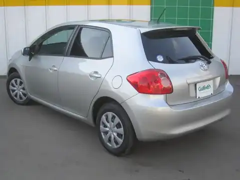 カタログ画像：オーリス （AURIS） １８０Ｇ 2008年12月 DBA-ZRE154H 1800cc シルバーメタリック 燃費14.4km / l バック