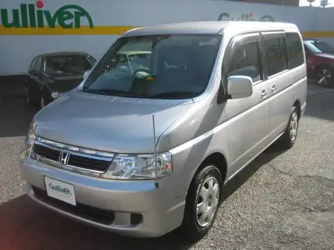 カタログ画像：ステップワゴン （STEPWAGON） Ｇ 2004年6月 CBA-RF4 2000cc サテンシルバー・メタリック 燃費11.6km / l メイン（その他）