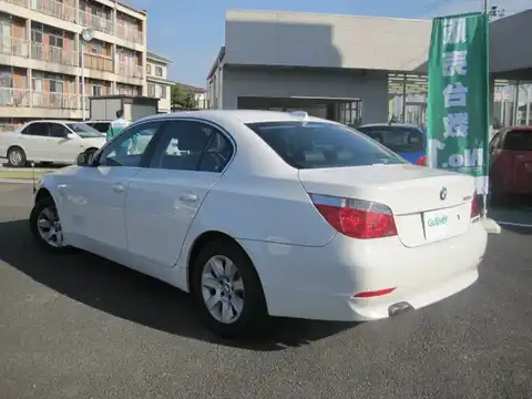 カタログ画像：５シリーズ （5 SERIES） ５２５ｉハイラインパッケージ 2003年8月 GH-NA25 2500cc バック