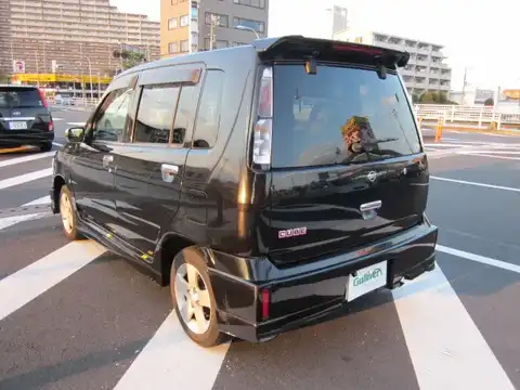 カタログ画像：キューブ （CUBE） ライダー ハイパーＣＶＴ－Ｍ６ 2000年9月 TA-ANZ10 1300cc スーパーブラック 燃費14.6km / l バック