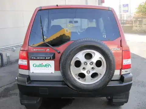 カタログ画像：パジェロイオ （PAJERO IO） ＺＲ 1999年8月 GF-H66W 1800cc パルマーレッド（Ｐ）／ハミルトンシルバー（Ｍ）・２トーン バック