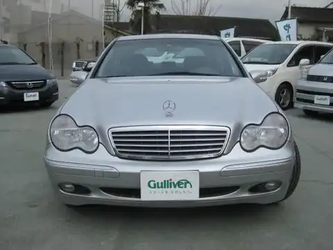 カタログ画像：Ｃクラス （C-CLASS） Ｃ２００コンプレッサー 2001年7月 GF-203045 2000cc ブリリアントシルバー 燃費9.9km / l フロント