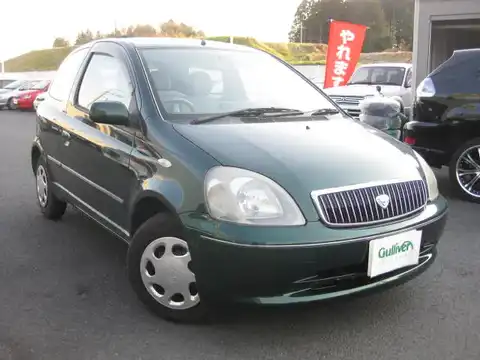 カタログ画像：ヴィッツ （VITZ） クラヴィア 2000年12月 TA-NCP10 1300cc ダークグリーンマイカ 燃費21.0km / l メイン