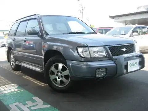 カタログ画像：フォレスター （FORESTER） Ｓ／２０リミテッド 1998年11月 GF-SF5 2000cc クールグレー・メタリック／クールグレー・メタリック 燃費12.6km / l メイン（その他）