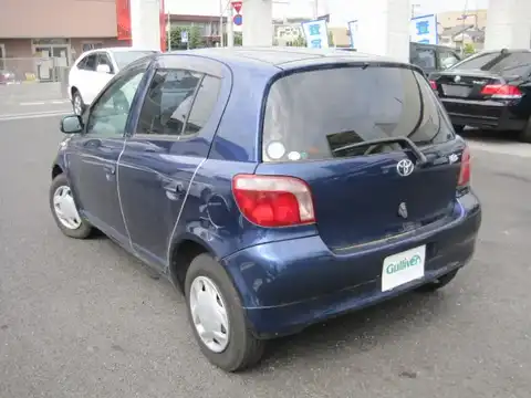 カタログ画像：ヴィッツ （VITZ） Ｂ 1999年8月 GH-SCP10 1000cc ダークブルーマイカ 燃費19.6km / l バック