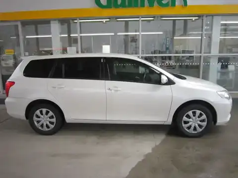 カタログ画像：カローラフィールダー （COROLLA FIELDER） １．５Ｘ スペシャルエディション 2008年4月 DBA-NZE144G 1500cc ホワイトパールクリスタルシャイン 燃費15.0km / l 外装