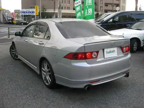 カタログ画像：アコード （ACCORD） ２４ＴＬ 2005年11月 ABA-CL9 2400cc アラバスターシルバー・メタリック 燃費12.0km / l バック