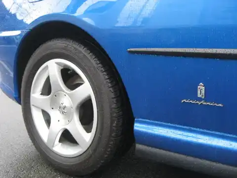 カタログ画像：４０６ （406） クーペ 2001年5月 GF-D9CPV 3000cc ビザンス・ブルー タイヤ