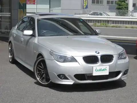 カタログ画像：５シリーズ （5 SERIES） ５２５ｉ Ｍスポーツパッケージ 2006年9月 ABA-NE25 2500cc 燃費8.8km / l メイン（その他）