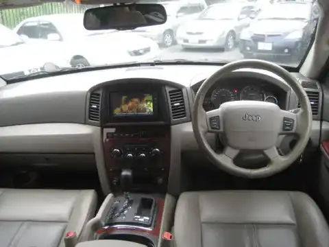 カタログ画像：ジープ・グランドチェロキー （JEEP GRAND CHEROKEE） リミテッド４．７ 2006年6月 GH-WH47 4700cc ブリリアントブラッククリスタルパールコート 燃費6.1km / l 内装