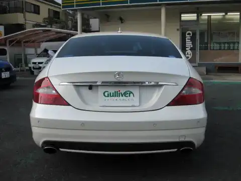 カタログ画像：ＣＬＳクラス （CLS-CLASS） ＣＬＳ３５０ スポーツパッケージ装着車 2006年9月 DBA-219356 3500cc カルサイトホワイト（Ｓ） 燃費8.5km / l バック