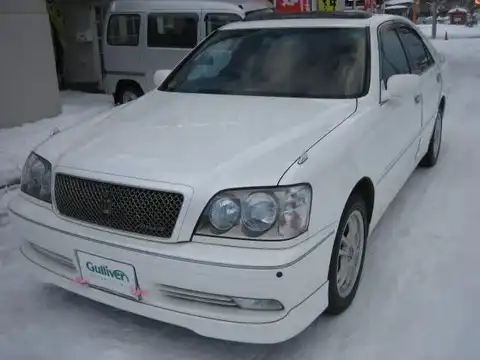 カタログ画像：クラウン （CROWN） アスリートＦｏｕｒ 2001年8月 TA-JZS173 2500cc ホワイトパールクリスタルシャイン 燃費9.2km / l フロント