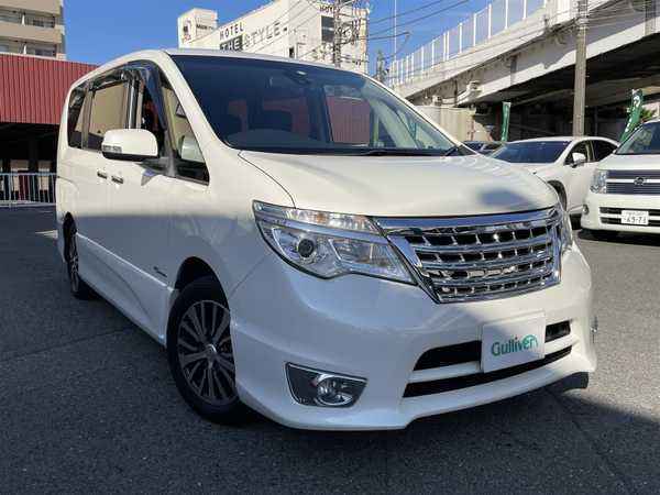 日産 セレナ