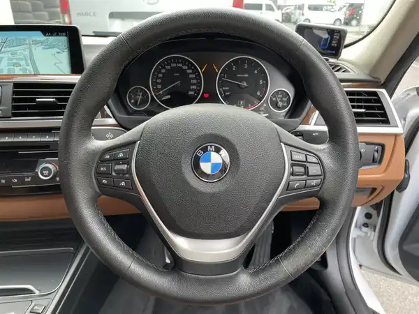 ＢＭＷ ３２０ｄ