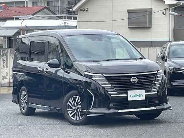 日産 セレナ