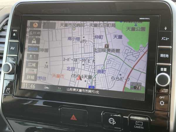 日産 セレナ