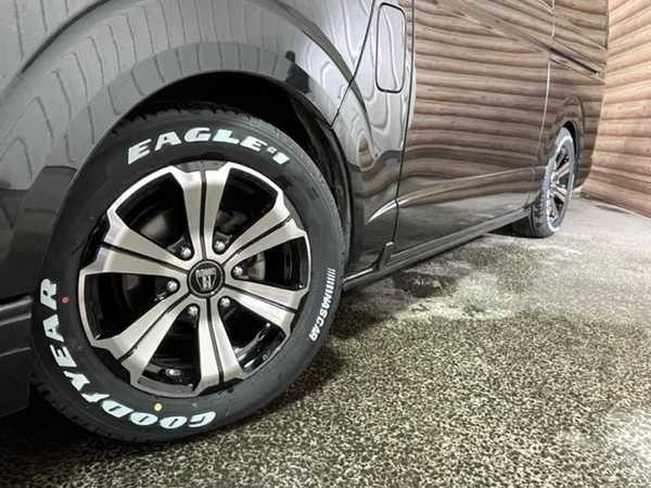 トヨタ ハイエース