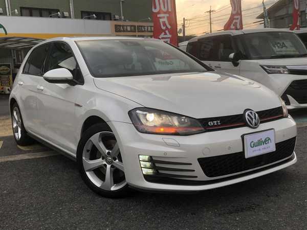 フォルクスワーゲン ゴルフｇｔｉ ベースグレード 15年式 平成27年式 パール Id 中古車検索のガリバー